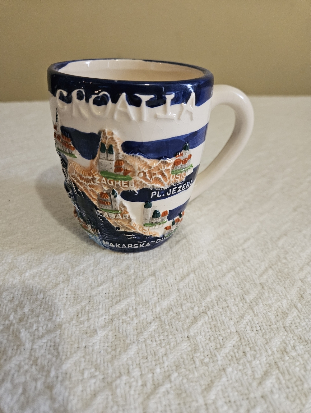 Vintage Croatia Travel Mug 3D Raised Relief Cities Map Blue White Cup Mug Gift